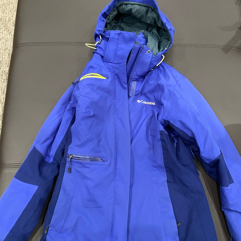 Womens XS Columbia omniheat ski coat